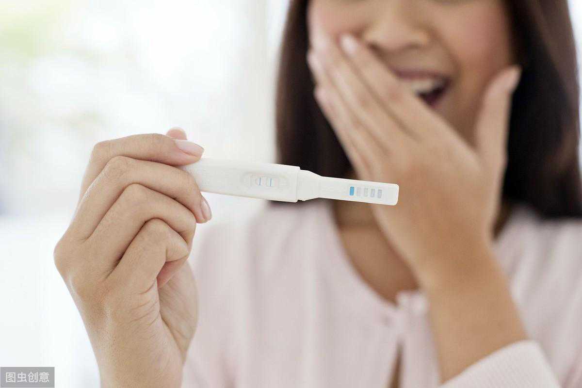 香港怀孕验血要多少钱,同房后最快几天有怀孕征兆？这4种早孕反应，备不备孕